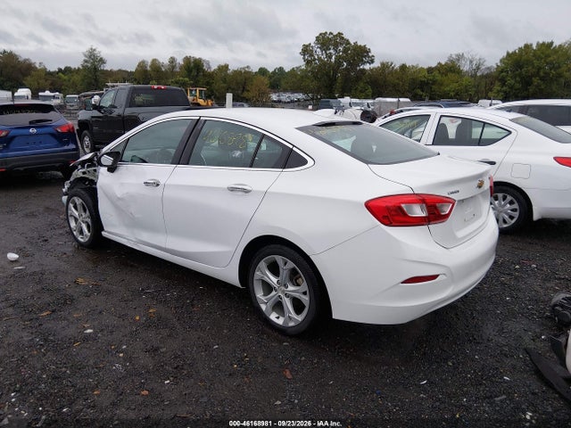 46168981 :رقم المزاد ، 1G1BF5SM3H7219812 vin ، 2017 Chevrolet Cruze Premier Auto مزاد بيع