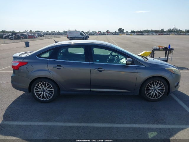Ford Focus Titanium 2014 1FADP3J20EL382573 Image 13