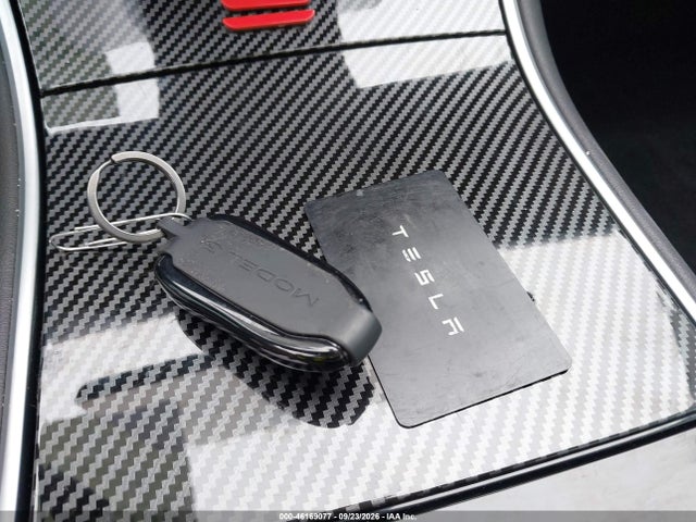 Продажа на аукционе авто 2019 Tesla Model 3 Long Range/performance, vin: 5YJ3E1EB0KF192443, номер лота: 46169077