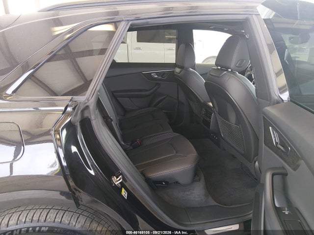 WA1EVAF11KD044205 Audi Q8 55 Premium