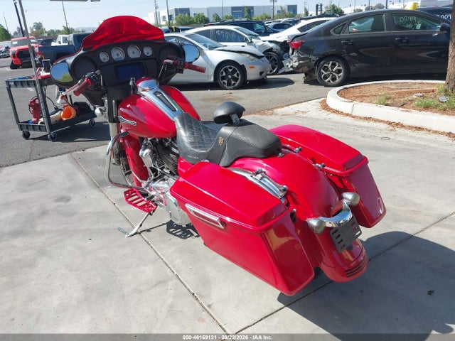 Harley-Davidson FLHX 2023 1HD1KBC26PB607265 Image 3