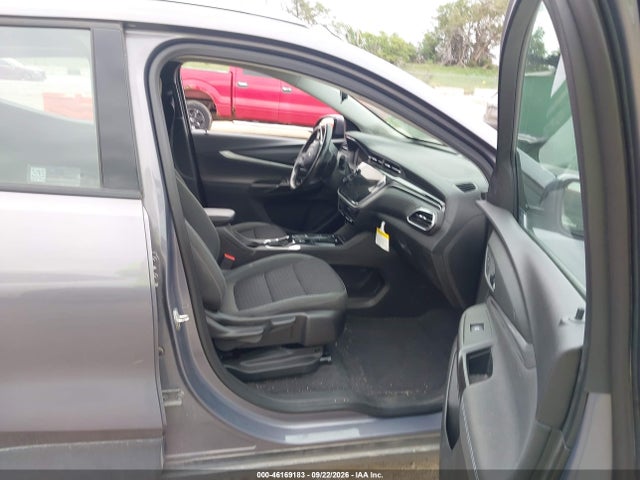 46169183 :رقم المزاد ، 1G1FY6S06N4106478 vin ، 2022 Chevrolet Bolt Euv Lt مزاد بيع
