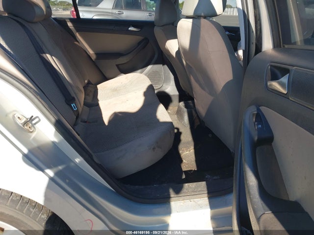 46169195 :رقم المزاد ، 3VW2K7AJ1BM103105 vin ، 2011 Volkswagen Jetta 2.0l S مزاد بيع