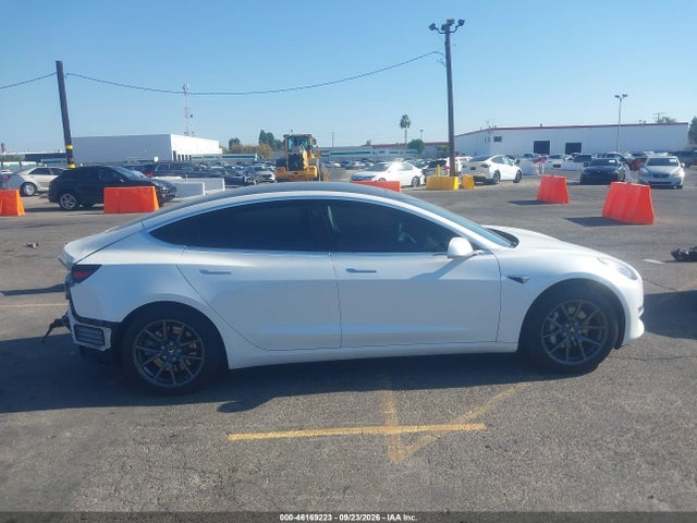 2019 Tesla Model 3 Long Range/mid Range/standard Range/standard Range Plus მანქანა იყიდება აუქციონზე, vin: 5YJ3E1EA0KF483564, აუქციონის ნომერი: 46169223