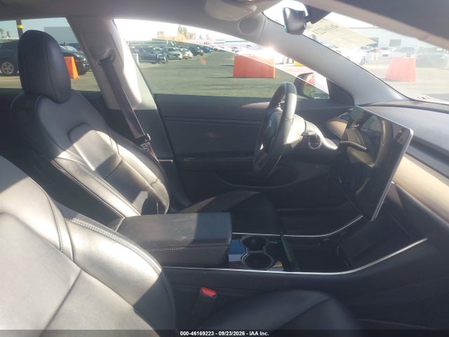 2019 Tesla Model 3 Long Range/mid Range/standard Range/standard Range Plus მანქანა იყიდება აუქციონზე, vin: 5YJ3E1EA0KF483564, აუქციონის ნომერი: 46169223