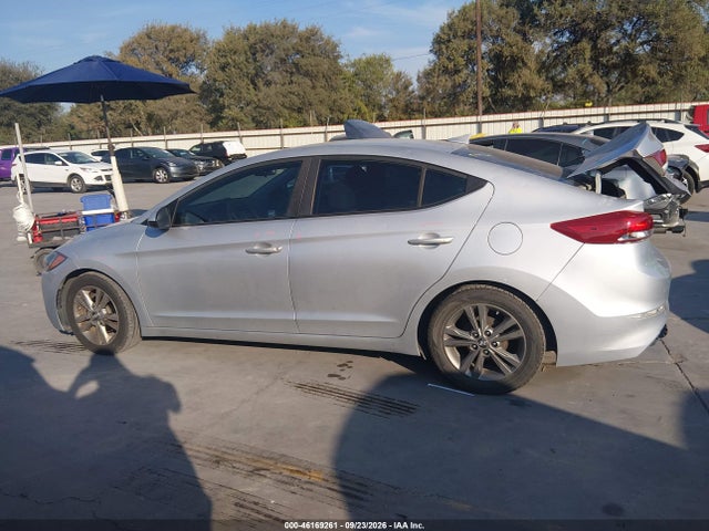 2017 Hyundai Elantra Se მანქანა იყიდება აუქციონზე, vin: 5NPD84LF4HH087952, აუქციონის ნომერი: 46169261