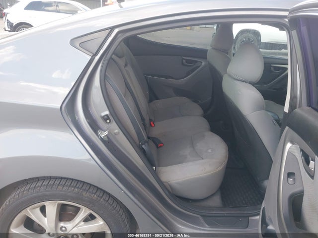46169291 :رقم المزاد ، 5NPDH4AEXCH071791 vin ، 2012 Hyundai Elantra Gls مزاد بيع