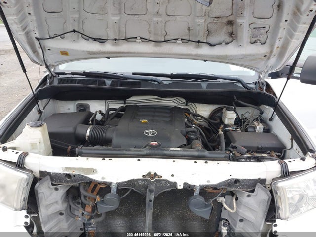 Продажа на аукционе авто 2011 Toyota Tundra Grade 5.7l V8, vin: 5TFCY5F18BX012541, номер лота: 46169298