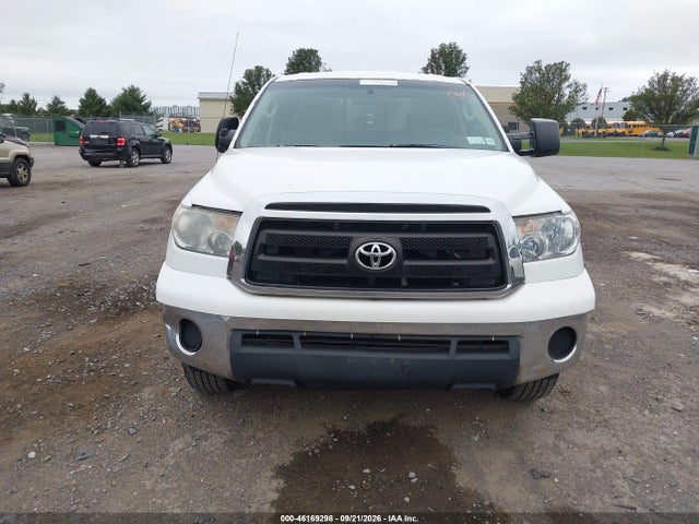 Продажа на аукционе авто 2011 Toyota Tundra Grade 5.7l V8, vin: 5TFCY5F18BX012541, номер лота: 46169298