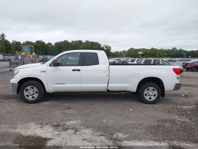 Продажа на аукционе авто 2011 Toyota Tundra Grade 5.7l V8, vin: 5TFCY5F18BX012541, номер лота: 46169298