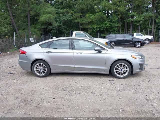 46169304 :رقم المزاد ، 3FA6P0LU4LR139434 vin ، 2020 Ford Fusion Se مزاد بيع
