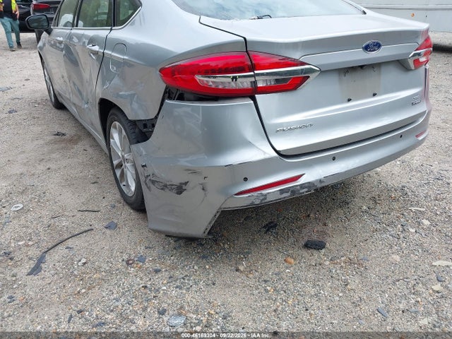 46169304 :رقم المزاد ، 3FA6P0LU4LR139434 vin ، 2020 Ford Fusion Se مزاد بيع
