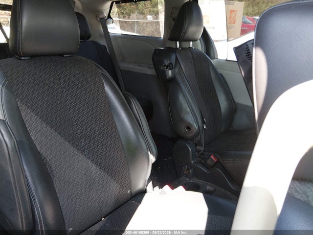 Продажа на аукционе авто 2012 Toyota Sienna Se 8 Passenger, vin: 5TDXK3DC5CS228348, номер лота: 46169309