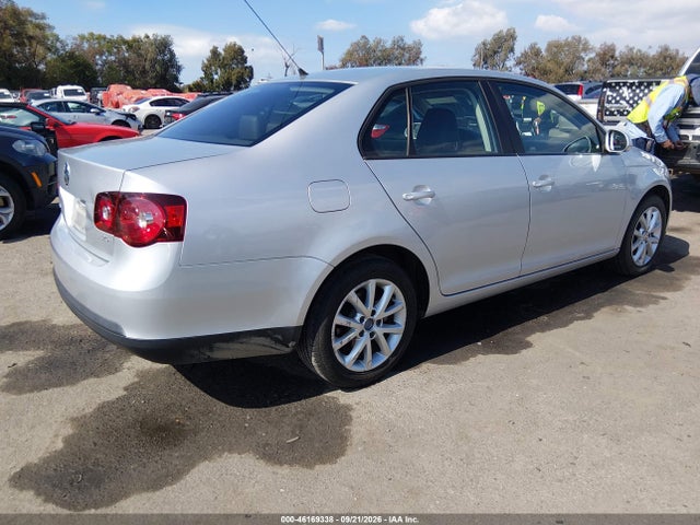 Aukcja sprzedaży 2010 Volkswagen Jetta Limited Edition, vin: 3VWRZ7AJ5AM098340, numer aukcji: 46169338
