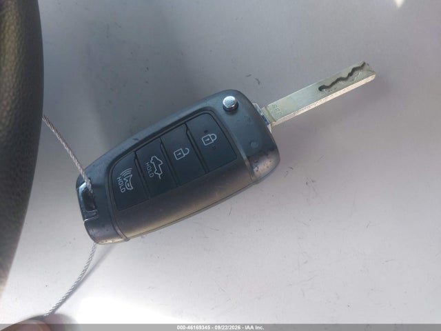 2022 Hyundai Santa Cruz Se მანქანა იყიდება აუქციონზე, vin: 5NTJADAE3NH007748, აუქციონის ნომერი: 46169345