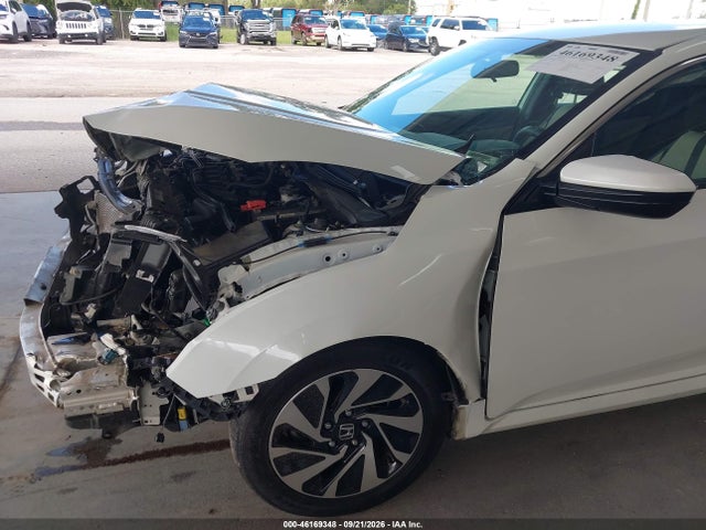 2017 Honda Civic Lx მანქანა იყიდება აუქციონზე, vin: SHHFK7G26HU203779, აუქციონის ნომერი: 46169348
