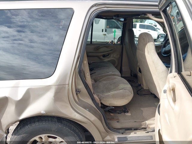 46169370 :رقم المزاد ، 1FMRU15W21LB83282 vin ، 2001 Ford Expedition Xlt مزاد بيع