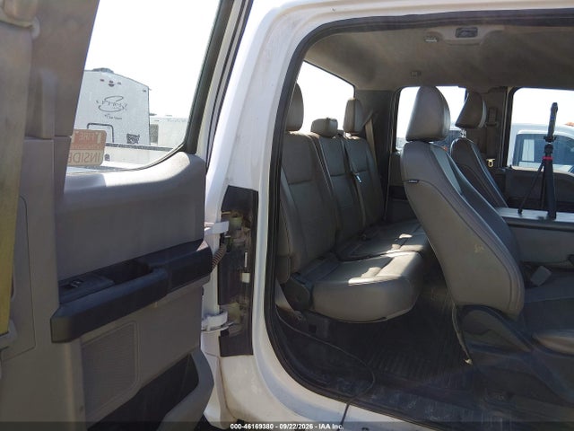 46169380 :رقم المزاد ، 1FT7X2B60JEB52761 vin ، 2018 Ford F-250 Xl مزاد بيع