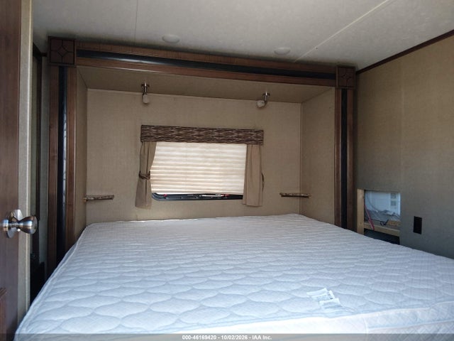 Aukcja sprzedaży 2017 Keystone Rv Loft Retreat Destination 39 Travel Trailer, vin: 4YDT39L20HW260183, numer aukcji: 46169420