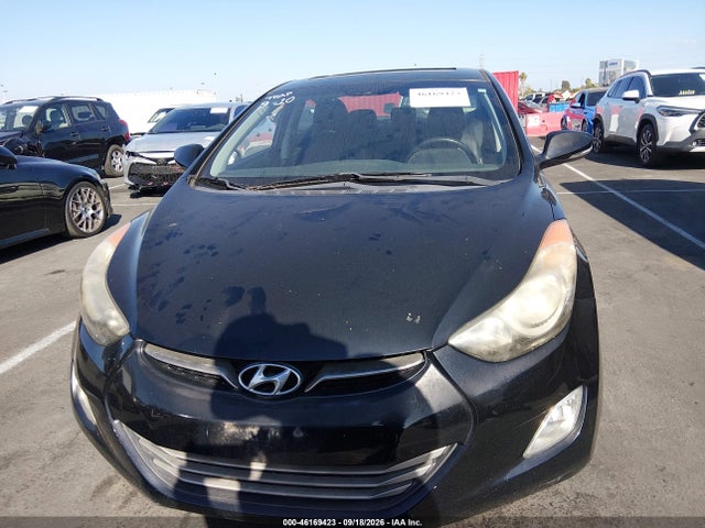 2013 Hyundai Elantra Limited მანქანა იყიდება აუქციონზე, vin: KMHDH4AE5DU820810, აუქციონის ნომერი: 46169423