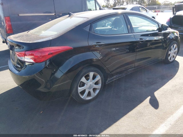 2013 Hyundai Elantra Limited მანქანა იყიდება აუქციონზე, vin: KMHDH4AE5DU820810, აუქციონის ნომერი: 46169423