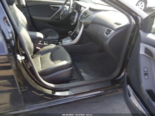 2013 Hyundai Elantra Limited მანქანა იყიდება აუქციონზე, vin: KMHDH4AE5DU820810, აუქციონის ნომერი: 46169423