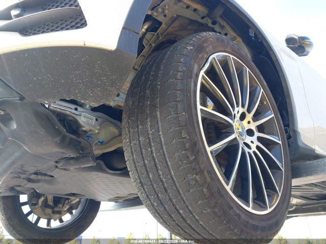 46169441 :رقم المزاد ، WDC0J4KB0KF558427 vin ، 2019 Mercedes-benz Glc 300 Coupe 4matic مزاد بيع