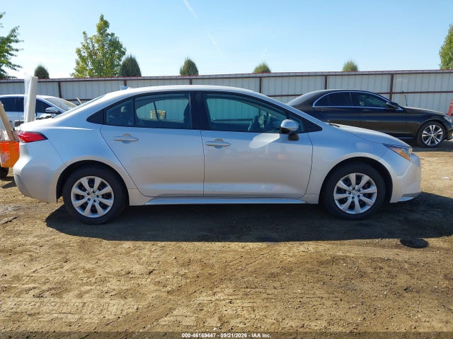 2022 Toyota Corolla Le მანქანა იყიდება აუქციონზე, vin: 5YFEPMAE3NP357947, აუქციონის ნომერი: 46169447