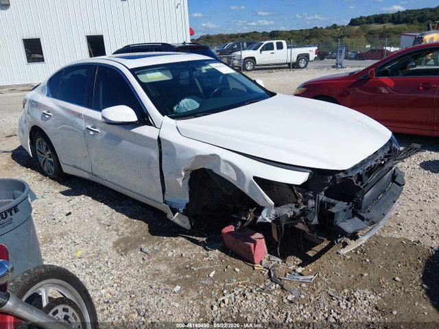 46169490 :رقم المزاد ، JN1BV7AR3FM394338 vin ، 2015 Infiniti Q50 Premium مزاد بيع