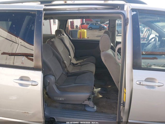 46169492 :رقم المزاد ، 5TDZA23C65S334334 vin ، 2005 Toyota Sienna Le مزاد بيع