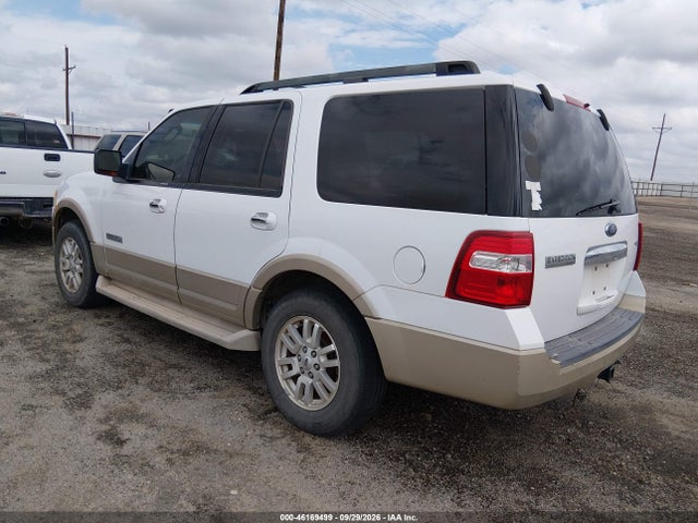 46169499 :رقم المزاد ، 1FMFU17527LA66897 vin ، 2007 Ford Expedition Eddie Bauer مزاد بيع