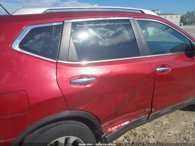 Продажа на аукционе авто 2015 Nissan Rogue Sv, vin: 5N1AT2ML7FC764071, номер лота: 46169541