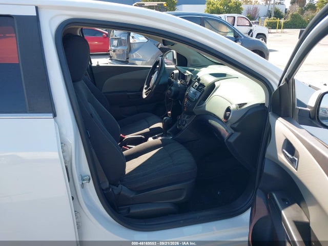 46169553 :رقم المزاد ، 1G1JC6SH0E4194619 vin ، 2014 Chevrolet Sonic Lt Auto مزاد بيع