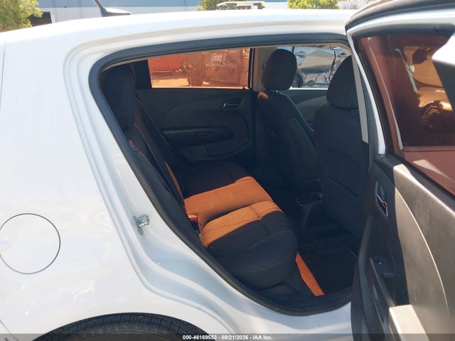 46169553 :رقم المزاد ، 1G1JC6SH0E4194619 vin ، 2014 Chevrolet Sonic Lt Auto مزاد بيع