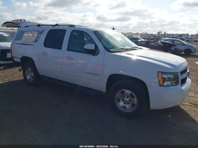 Auction sale of the 2013 Chevrolet Suburban 1500 Lt, vin: 1GNSKJE70DR258574, lot number: 46169564