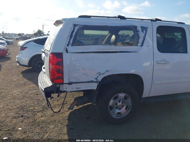 Auction sale of the 2013 Chevrolet Suburban 1500 Lt, vin: 1GNSKJE70DR258574, lot number: 46169564
