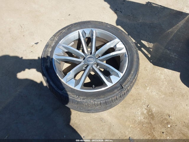 Продажа на аукционе авто 2017 Audi A4 Allroad 2.0t Premium, vin: WA19NBF45HA137708, номер лота: 46169565