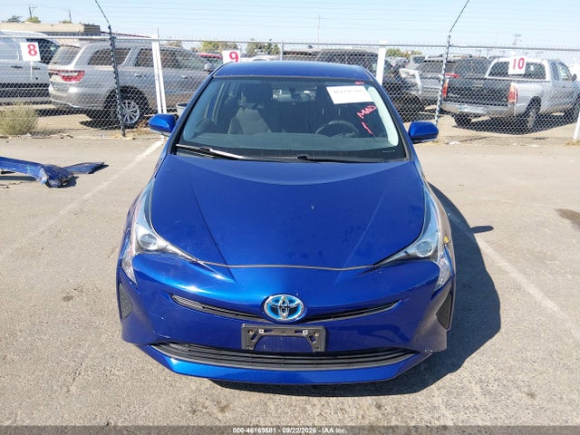 2016 Toyota Prius Two მანქანა იყიდება აუქციონზე, vin: JTDKBRFU6G3526031, აუქციონის ნომერი: 46169581