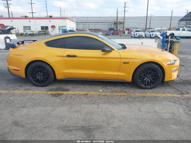 2022 Ford Mustang Gt Premium მანქანა იყიდება აუქციონზე, vin: 1FA6P8CF5N5114838, აუქციონის ნომერი: 46169641