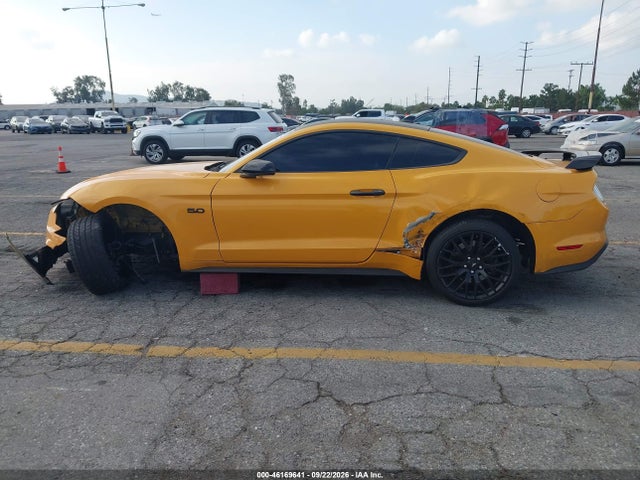2022 Ford Mustang Gt Premium მანქანა იყიდება აუქციონზე, vin: 1FA6P8CF5N5114838, აუქციონის ნომერი: 46169641