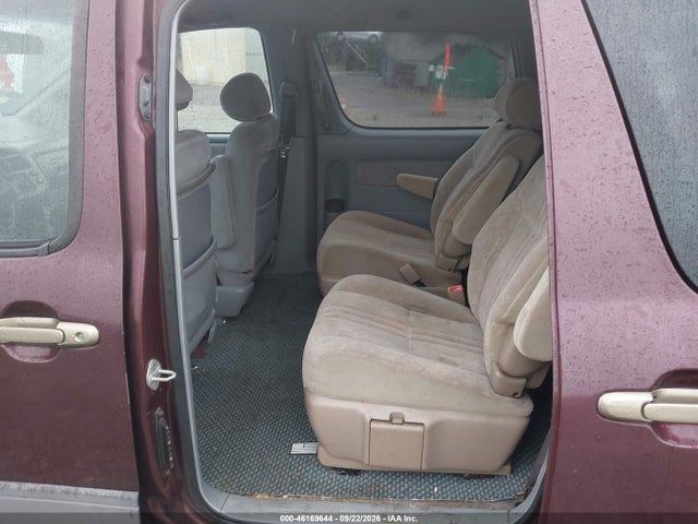 2000 Toyota Sienna Le მანქანა იყიდება აუქციონზე, vin: 4T3ZF13C0YU298994, აუქციონის ნომერი: 46169644