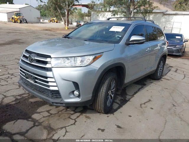 Продажа на аукционе авто 2019 Toyota Highlander Xle, vin: 5TDKZRFH2KS555208, номер лота: 46169669
