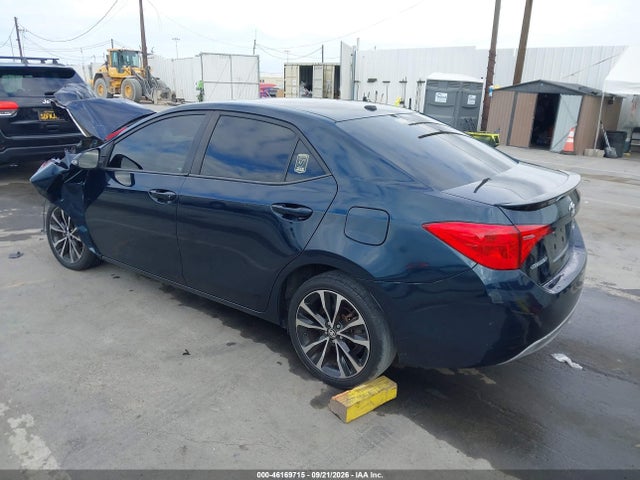 Toyota COROLLA SE 2017 5YFBURHE4HP687597 Image 3