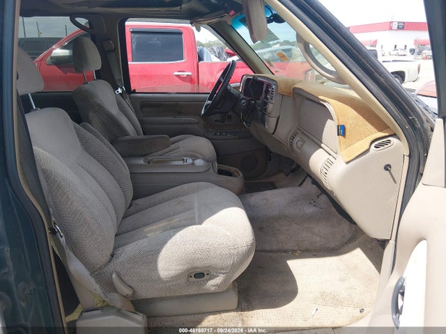 Продаж на аукціоні авто 1998 Gmc Suburban 1500 Sl, vin: 1GKFK16R3WJ734526, номер лоту: 46169717