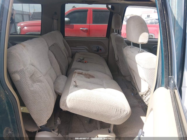Продаж на аукціоні авто 1998 Gmc Suburban 1500 Sl, vin: 1GKFK16R3WJ734526, номер лоту: 46169717