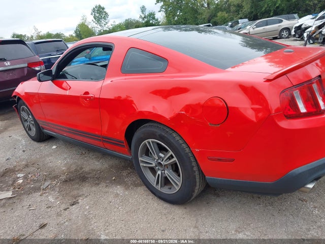 Продажа на аукционе авто 2012 Ford Mustang V6 Premium, vin: 1ZVBP8AM0C5218058, номер лота: 46169750