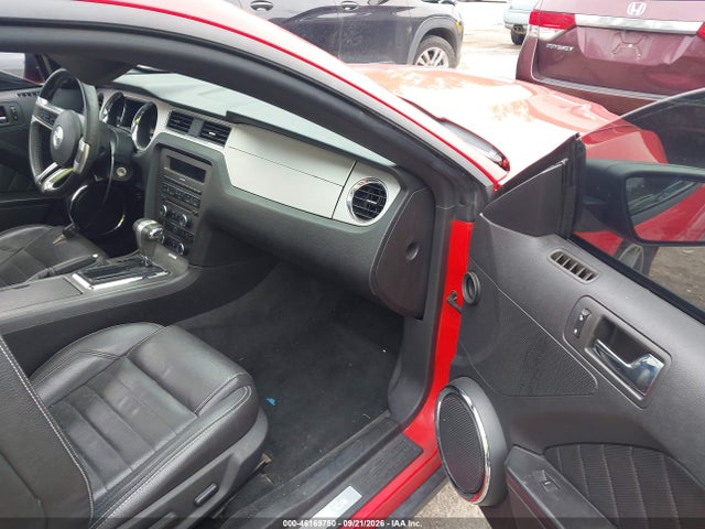 Продажа на аукционе авто 2012 Ford Mustang V6 Premium, vin: 1ZVBP8AM0C5218058, номер лота: 46169750