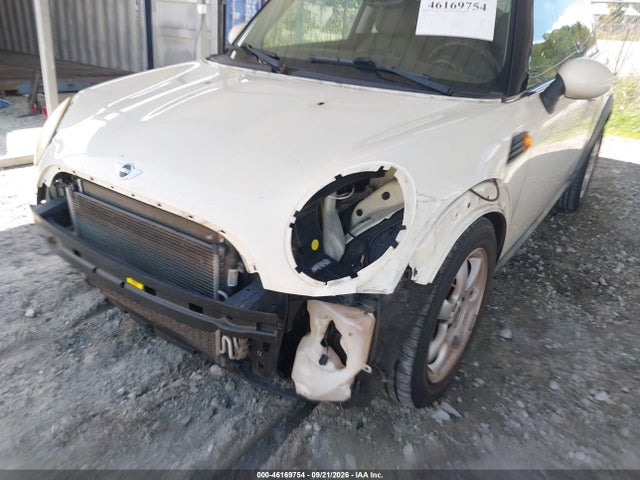 Продаж на аукціоні авто 2009 Mini Cooper, vin: WMWMF33559TW76493, номер лоту: 46169754