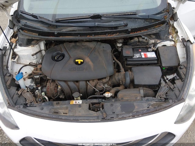 2015 Hyundai Elantra Gt მანქანა იყიდება აუქციონზე, vin: KMHD35LH5FU246479, აუქციონის ნომერი: 46169772