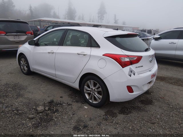 2015 Hyundai Elantra Gt მანქანა იყიდება აუქციონზე, vin: KMHD35LH5FU246479, აუქციონის ნომერი: 46169772